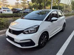 2022 Honda Fit 1.5L CVT Sunroof, белый — фото 1