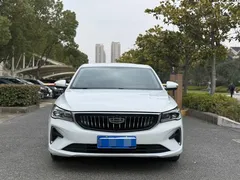 2022 Geely Emgrand 4th Gen 1.5L CVT Luxury, белый — фото 2