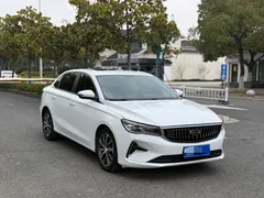 2022 Geely Emgrand 4th Gen 1.5L CVT Luxury, белый — фото 3