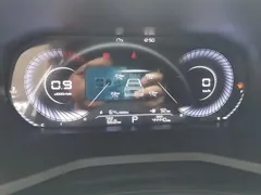 2022 Geely Emgrand 4th Gen 1.5L CVT Luxury, белый — фото 13