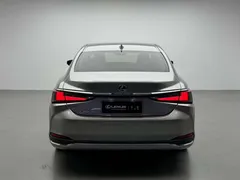 2022 Lexus ES 200 Excellence — фото 20