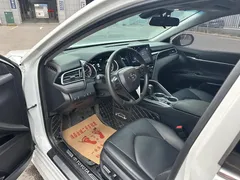 2022 Toyota Camry 2.0S Knight, белый — фото 5