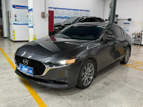 2023 Mazda Mazda3 2.0L AT