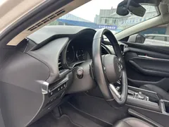 2022 Mazda Mazda3 2.0L AT, белый — фото 11