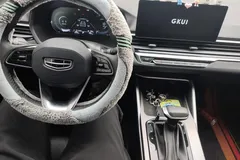 2022 Geely Emgrand 4th Gen 1.5L CVT Premium, белый — фото 13