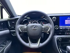 2023 Lexus NX 260 2WD, белый — фото 11