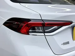 2022 Toyota Corolla 1.5L CVT Pioneer, белый — фото 19