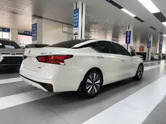 2021 Nissan Teana 2.0L XL Comfort, белый — фото 3
