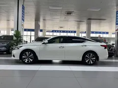 2021 Nissan Teana 2.0L XL Comfort, белый — фото 5