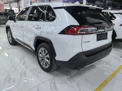 2022 Toyota Wildlander 2.0L 4WD Luxury Plus, белый — фото 4