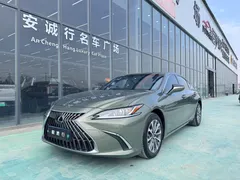 2022 Lexus ES 200 Excellence, зелёный — фото 1