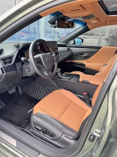 2022 Lexus ES 200 Excellence, зелёный — фото 11