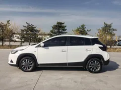 2022 Toyota Yaris L Zhixuan 1.5L CVT Luxury Plus, белый — фото 2