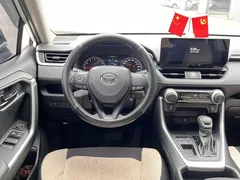 2023 Toyota Wildlander 2.0L 2WD, белый — фото 4