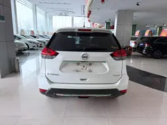 2021 Nissan X-Trail 2.0L XL ITS CVT 2WD Comfort, белый — фото 4