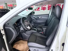 2021 Nissan X-Trail 2.0L XL ITS CVT 2WD Comfort, белый — фото 8