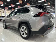 2022 Toyota RAV4 2.0L CVT 2WD Fashion Plus — фото 7
