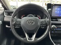 2022 Toyota RAV4 2.0L CVT 2WD Fashion Plus — фото 13