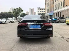 2021 Toyota Camry 2.5G Luxury, чёрный — фото 5