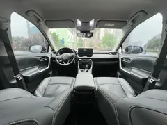 2023 Toyota RAV4 2.0L CVT 2WD Fashion, чёрный — фото 10