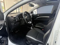 2021 Kia Yipao 1.4L CVT Sunroof, белый — фото 7