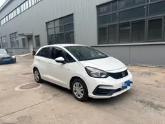 2023 Honda Fit 1.5L CVT, белый — фото 3