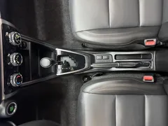 2022 Toyota Yaris L Zhixuan 1.5L CVT Luxury Plus, белый — фото 13