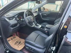 2022 Toyota Wildlander 2.0L 2WD Luxury Plus, чёрный — фото 4