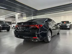 2021 Toyota Avalon 2.5L Luxury, чёрный — фото 8