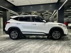 2023 Kia Seltos 1.5L IVT Luxury, белый — фото 4