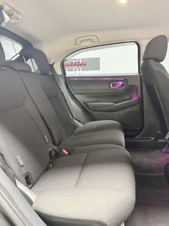 2023 Honda Vezel 1.5L CVT Elite, чёрный — фото 13