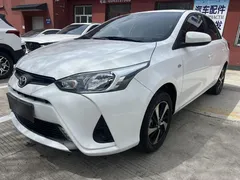 2022 Toyota Yaris L Zhixuan 1.5L CVT Luxury Plus, белый — фото 1