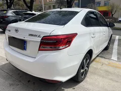 2022 Toyota Yaris L Zhixuan 1.5L CVT Luxury Plus, белый — фото 4