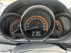 2022 Toyota Yaris L Zhixuan 1.5L CVT Luxury Plus, белый — фото 19