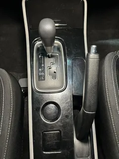 2021 Mitsubishi Outlander 2.0L 2WD 5-seat, белый — фото 19