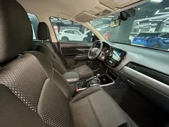 2021 Mitsubishi Outlander 2.0L 2WD 5-seat, белый — фото 30