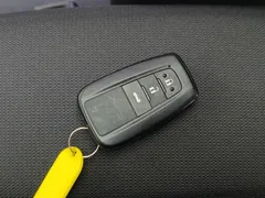 2021 Toyota Yazhoushi 2.0L Luxury, красный — фото 18