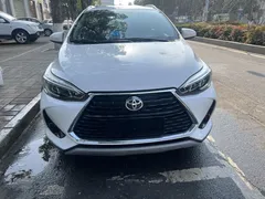 2022 Toyota Yaris L Zhixuan X 1.5L CVT Leading Plus, белый — фото 3