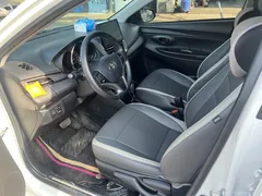 2022 Toyota Yaris L Zhixuan X 1.5L CVT Leading Plus, белый — фото 4