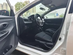 2021 Toyota Yaris L Zhixuan 1.5L CVT, белый — фото 4