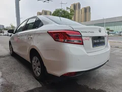 2021 Toyota Yaris L Zhixuan 1.5L CVT, белый — фото 8