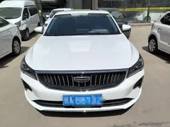 2022 Geely Emgrand 4th Gen 1.5L MT Luxury, белый — фото 2
