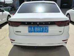 2022 Geely Emgrand 4th Gen 1.5L MT Luxury, белый — фото 5
