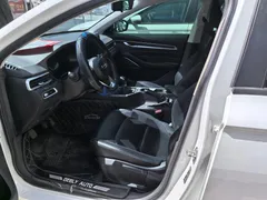 2022 Geely Emgrand 4th Gen 1.5L MT Luxury, белый — фото 7