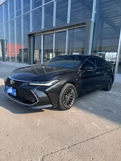 2022 Toyota Avalon 2.5L Entry, чёрный — фото 1