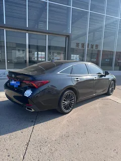 2022 Toyota Avalon 2.5L Entry, чёрный — фото 8