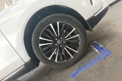 2023 Toyota Venza 2.0L CVT 2WD Premium, белый — фото 5