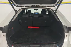 2023 Toyota Venza 2.0L CVT 2WD Premium, белый — фото 11