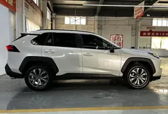 2023 Toyota RAV4 2.0L CVT 4WD Adventure, белый — фото 4