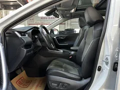 2023 Toyota RAV4 2.0L CVT 4WD Adventure, белый — фото 9